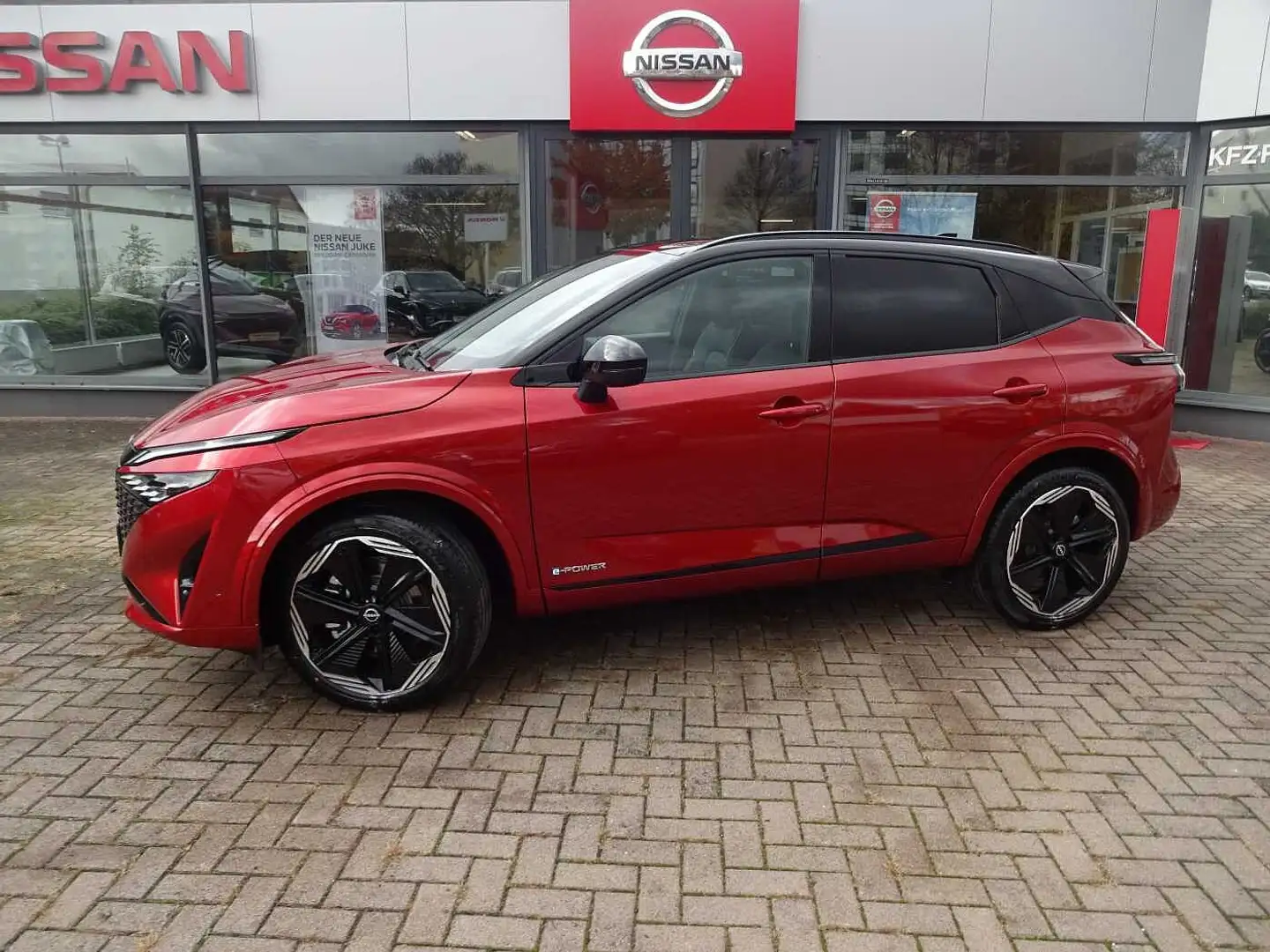 Nissan Qashqai Elektro/Benzin 1.5 VC-T e-Power N-Design, Komfort Rot - 1
