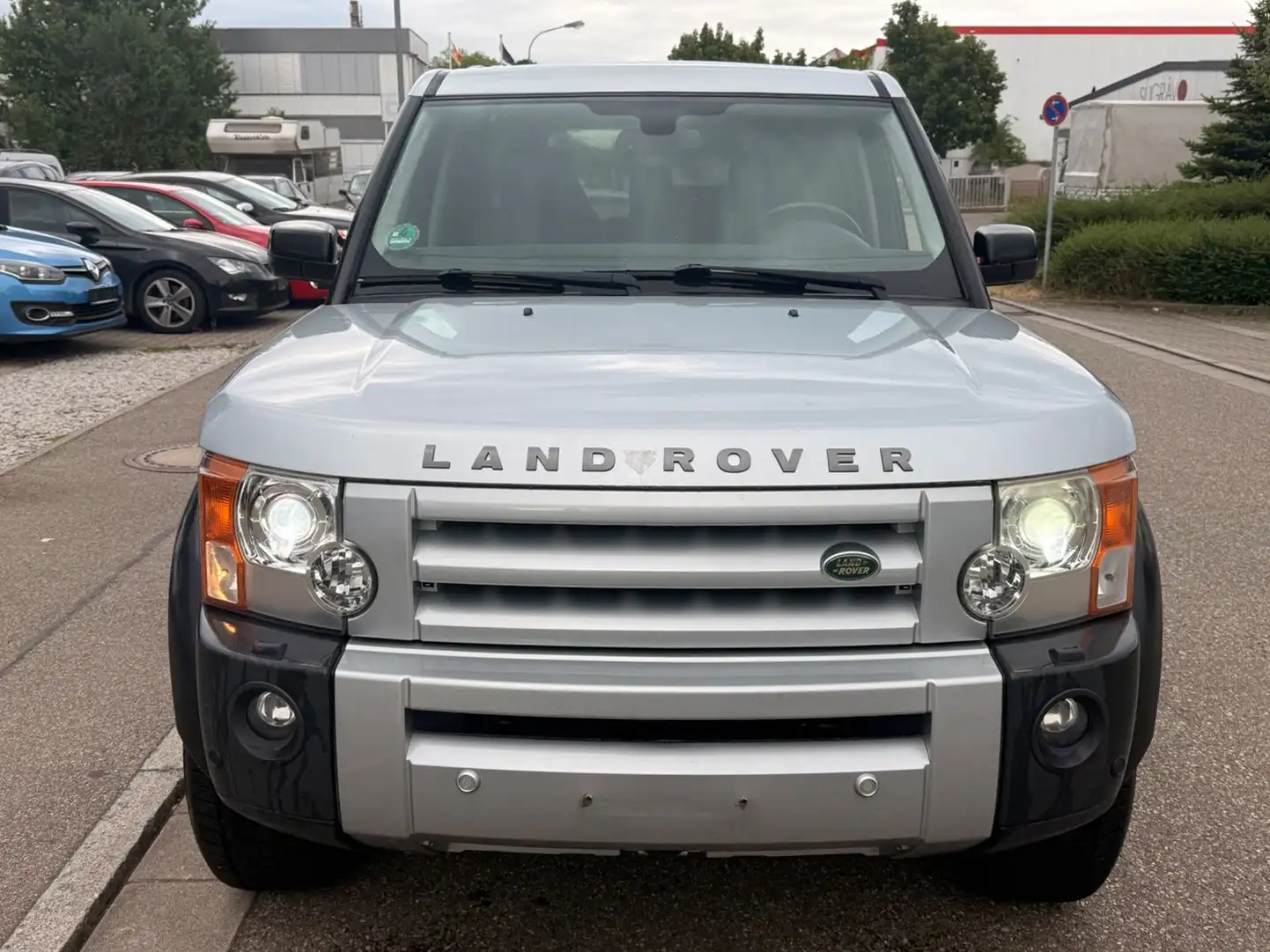 Land Rover Discovery 2.7 V6 TD HSE Grijs - 2