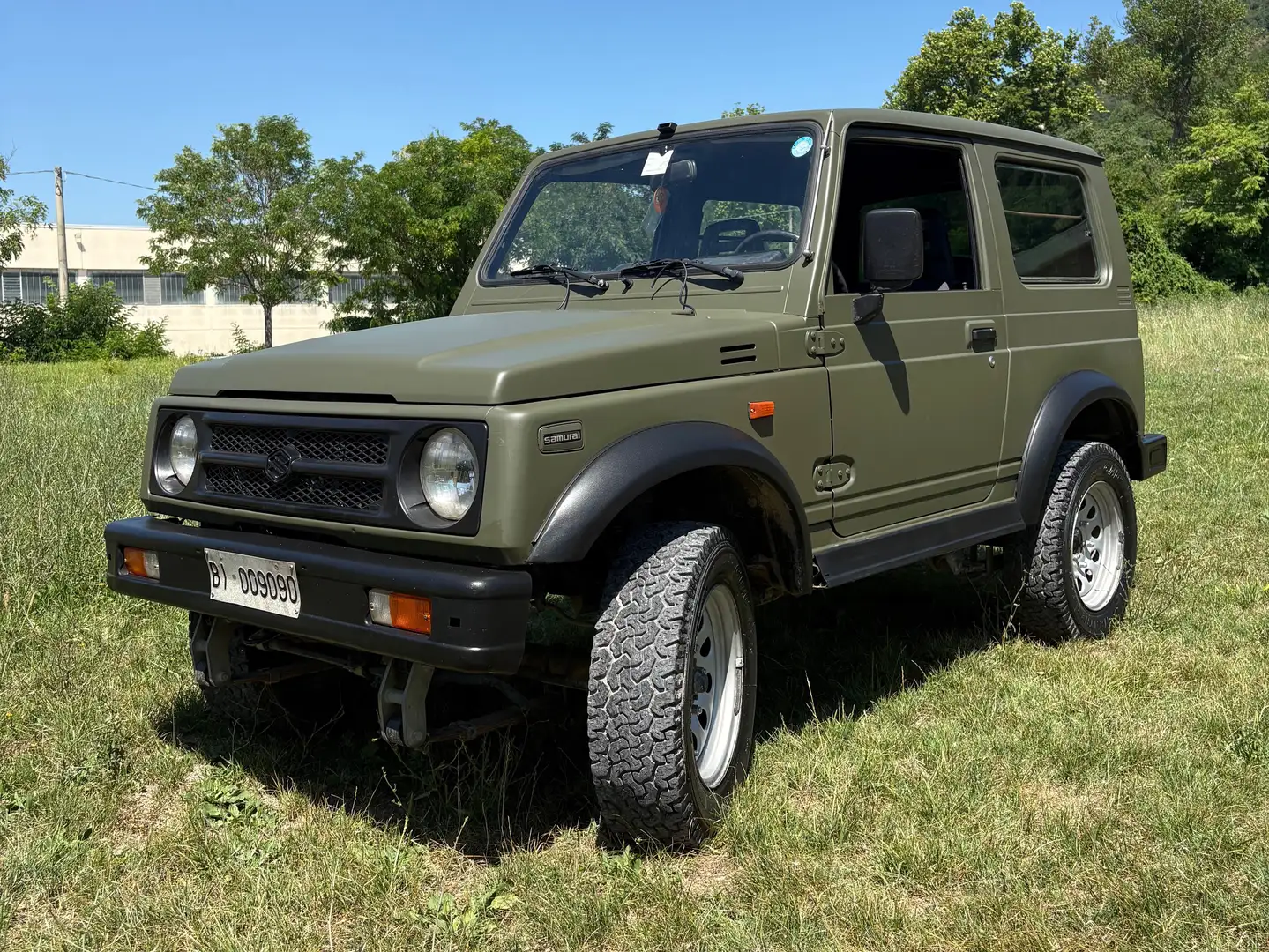 Suzuki SJ Samurai Vert - 1
