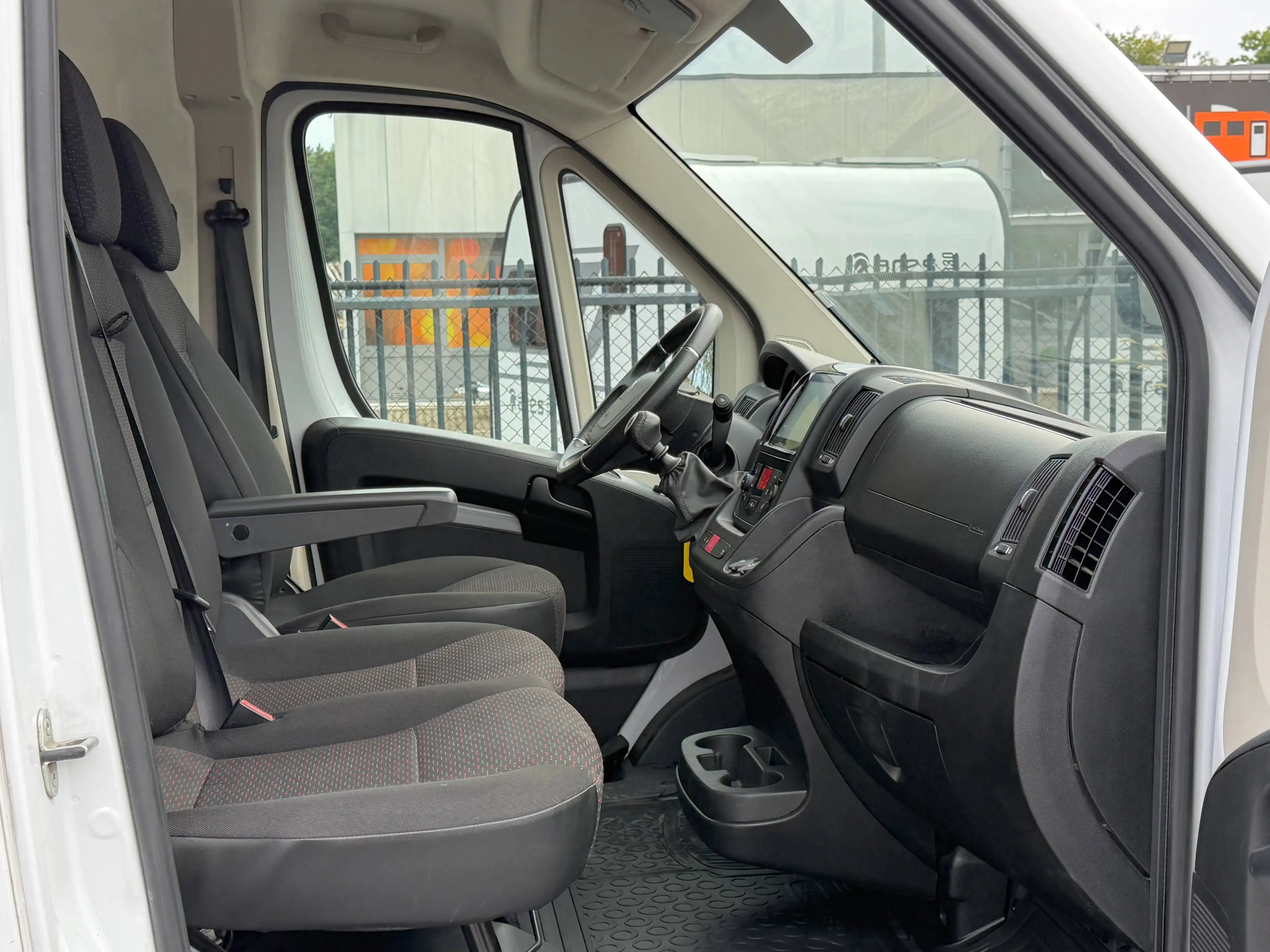 Peugeot Boxer ✅2.2HDi L2H2/Airco/GARANTIE/Navi/Cruise/Trekh./2023 — photo 8