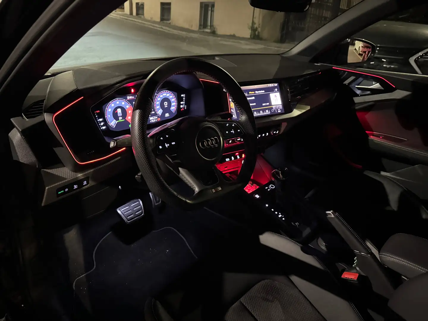 Audi A1 A1 II 2019 Sportback 40 2.0 tfsi S Line s-tronic Schwarz - 1