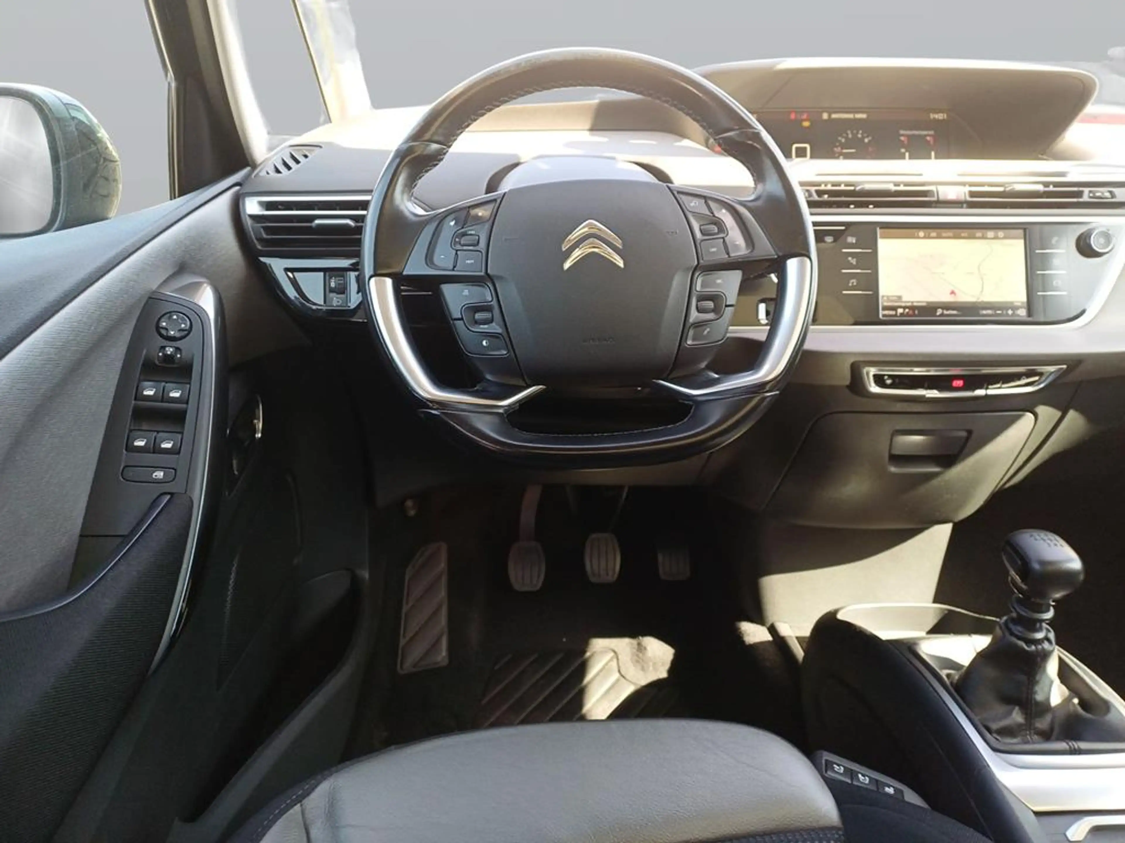 Citroen C4 SpaceTourer Shine — photo 13