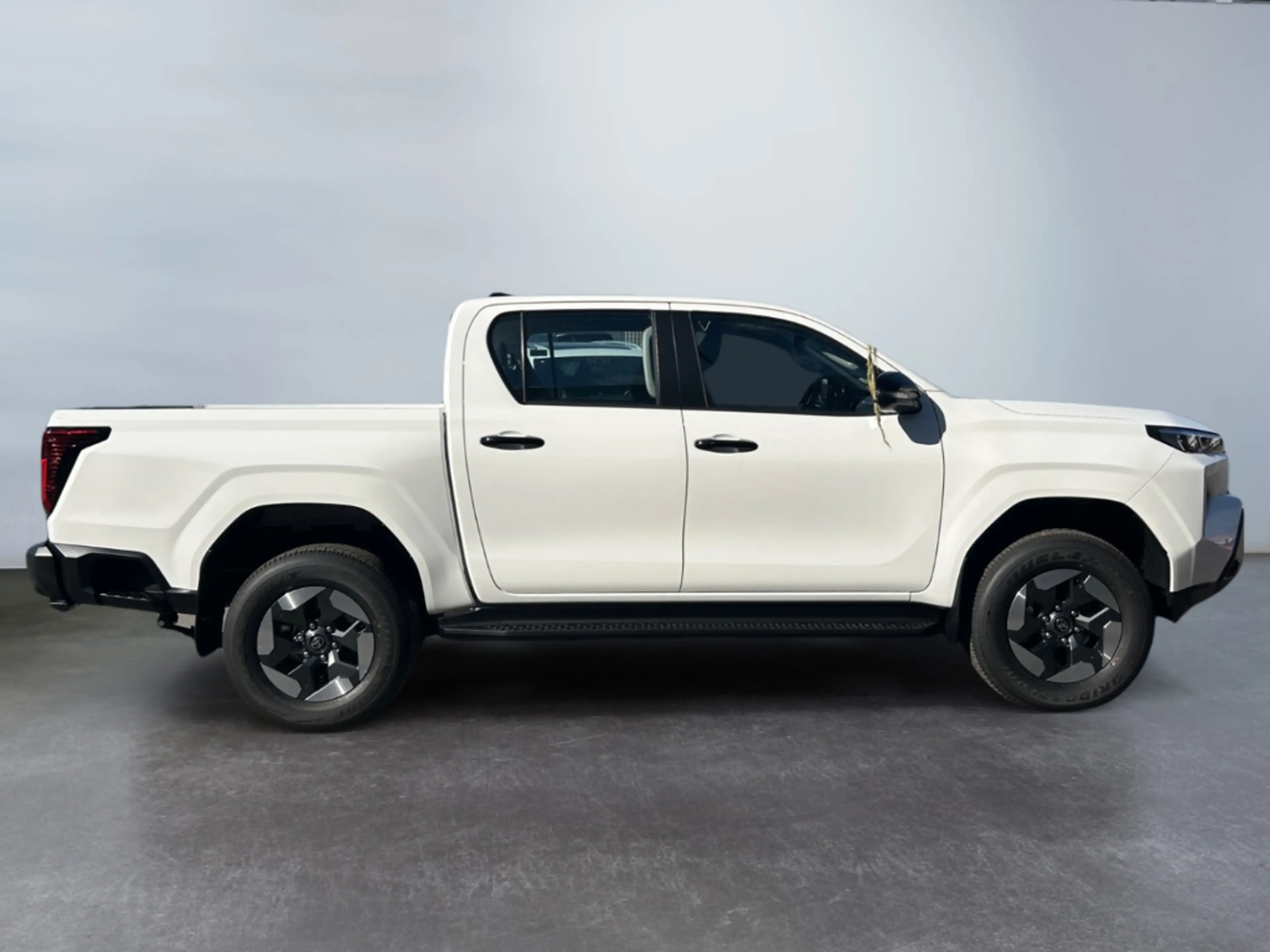 Toyota Hilux *Duty *Keyless *Sperrdifferential *Allrad Klimaanl — photo 9