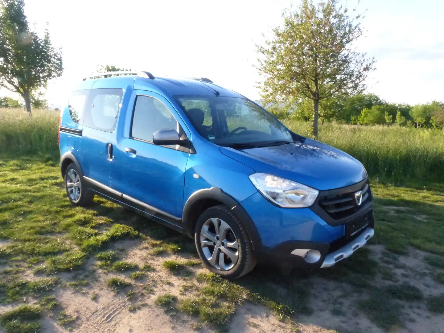 Dacia Dokker TCe 115 Stepway Blu/Azzurro - 2