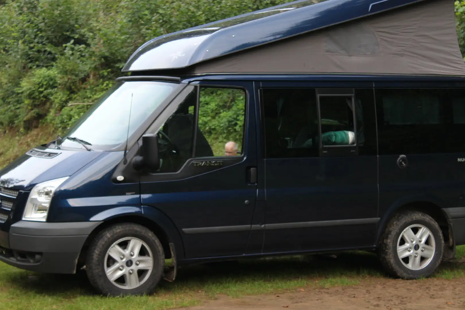 Ford Transit Nugget Camper Blauw - 1