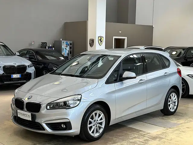 BMW 216 d Active Tourer Advantage - LED - Navi - Sedili Risc