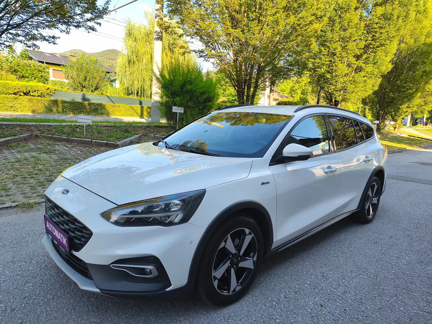 Ford Focus 1.5L EcoBlue Active Aut.,* LED, ACC, Kamera, BLIS* Weiß - 1