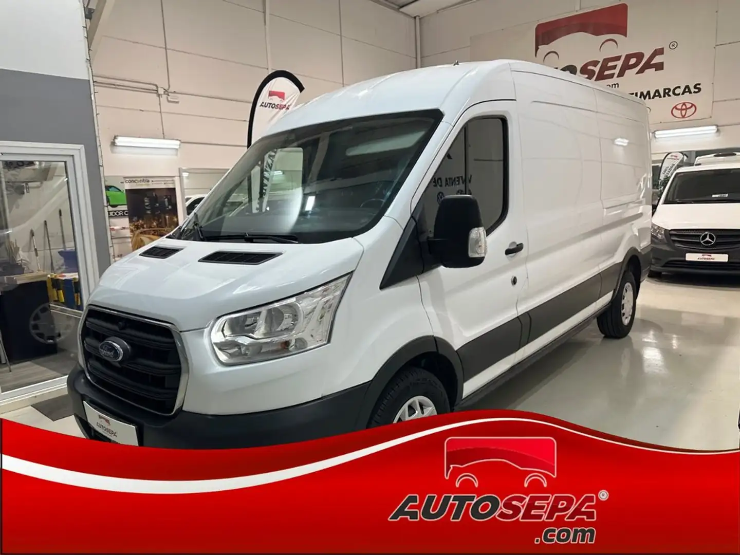 Ford Transit 350 96kW L3H2 Van Trend AWD Blanco - 1