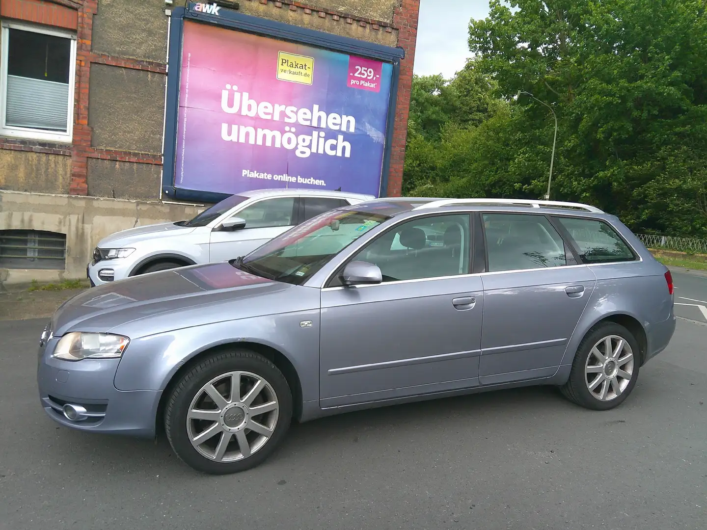 Audi A4 *2-HAND*EURO-4*KLIMA*TÜV 10/2025*A-H-K*S-H-Z* Grau - 1