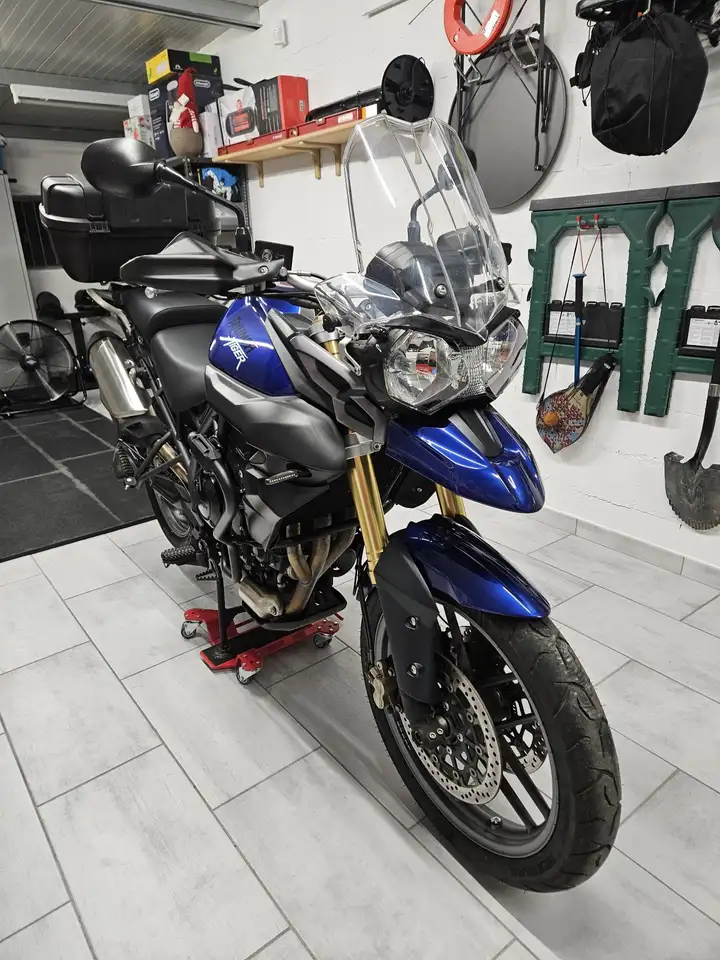 Triumph Tiger 800