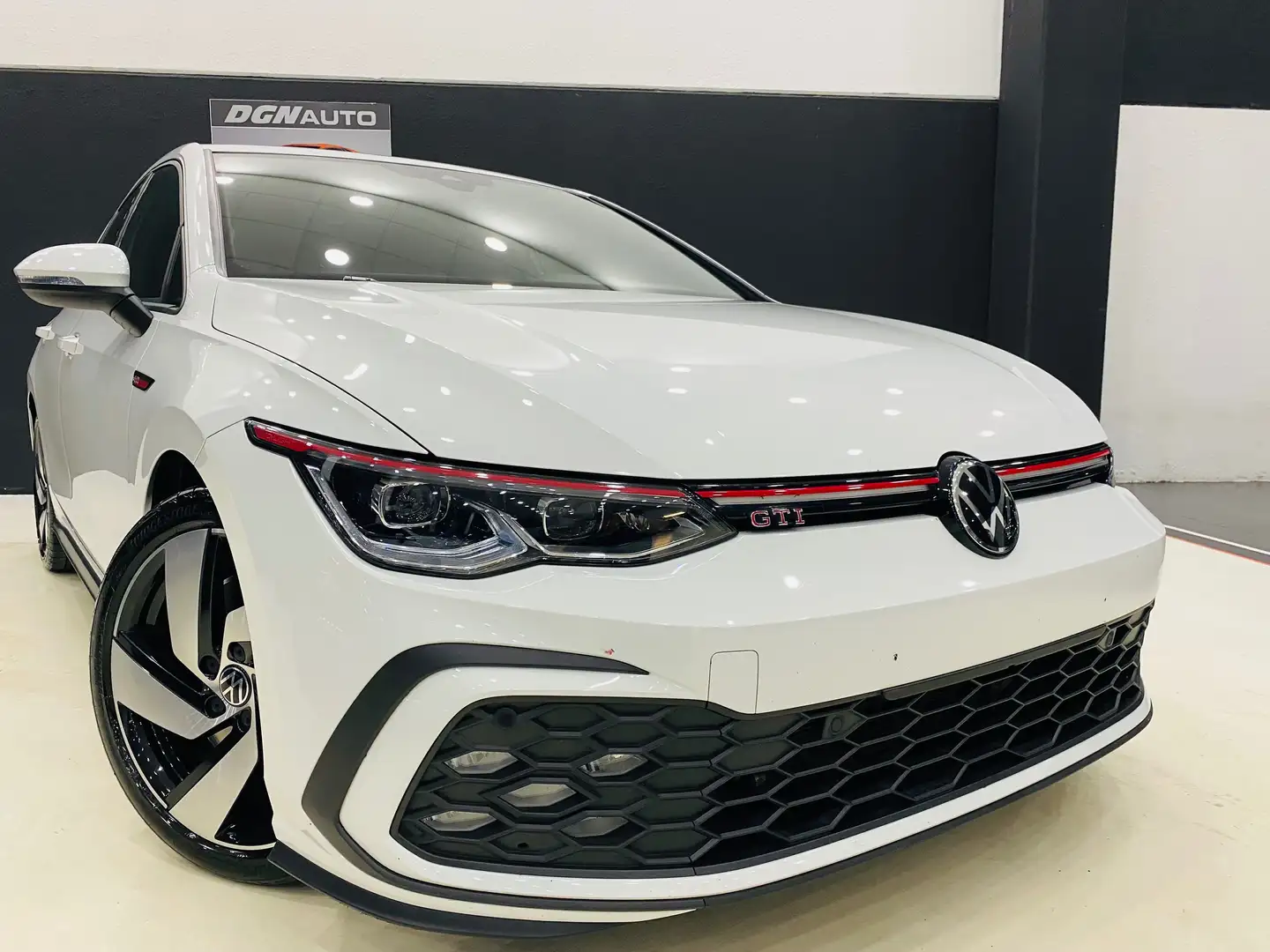 Volkswagen Golf GTI Golf 2.0 tsi GTI 245cv dsg Prezzo Promo 25999 Wit - 2