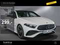 Mercedes-Benz A 200 d  AMG NIGHT SPUR PANO DISTR KAMERA PDC Blanco - thumbnail 1