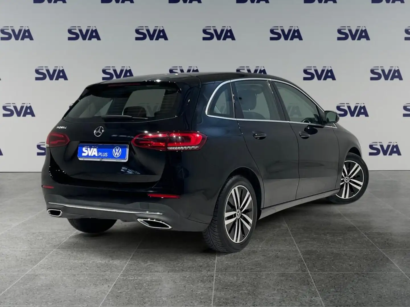 Mercedes-Benz B 180 B180d 2.0D 116CV Sport Plus Nero - 2