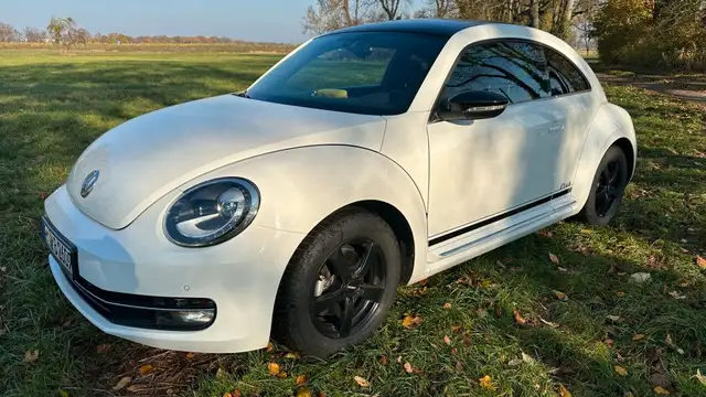 Volkswagen Beetle 1.2 TSI DSG Club+KT+Pano+Navi+BiX+Airplay