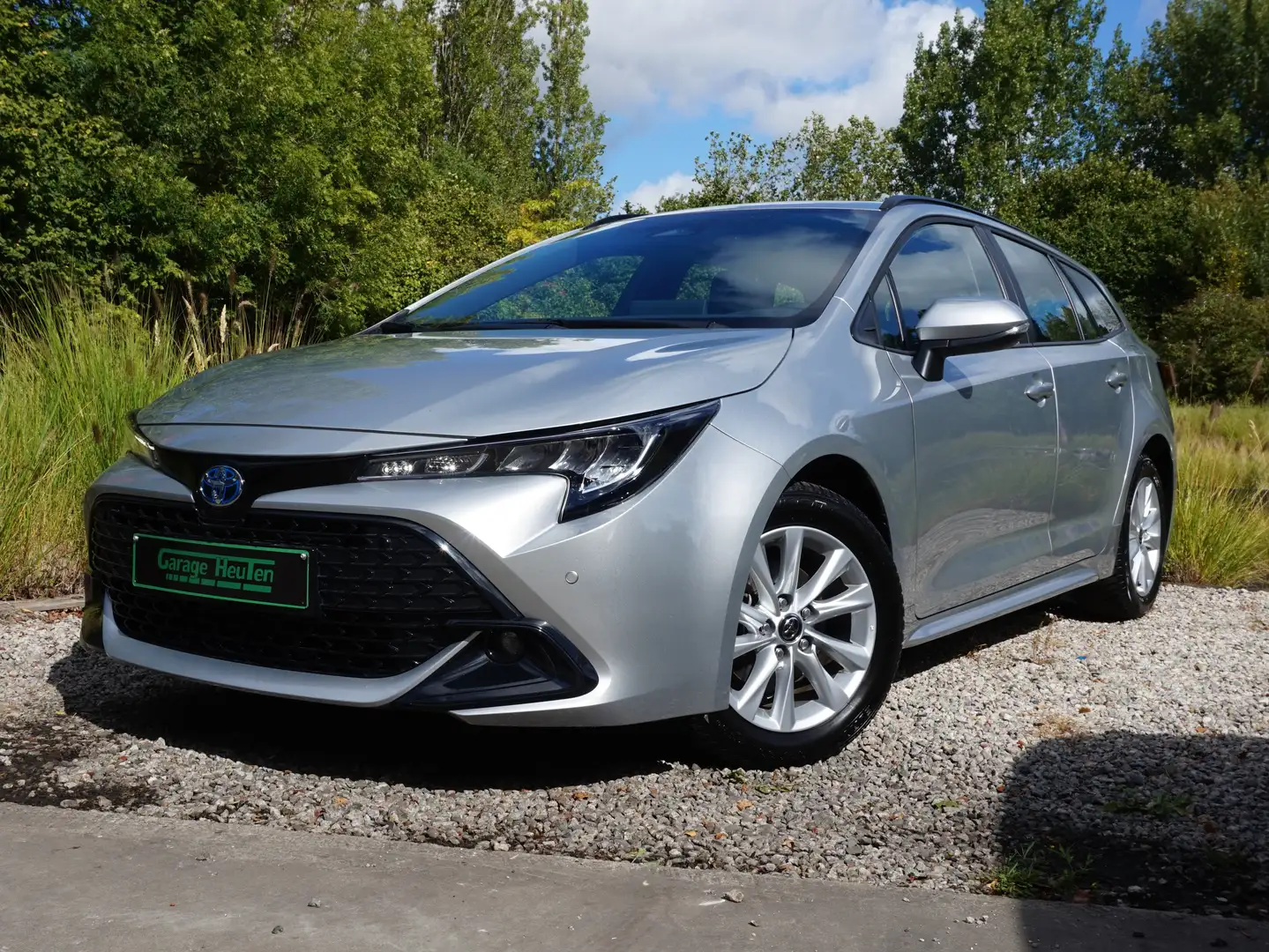 Toyota Corolla TS 1.8 Hybrid Premium e-CVT GPF Gris - 1
