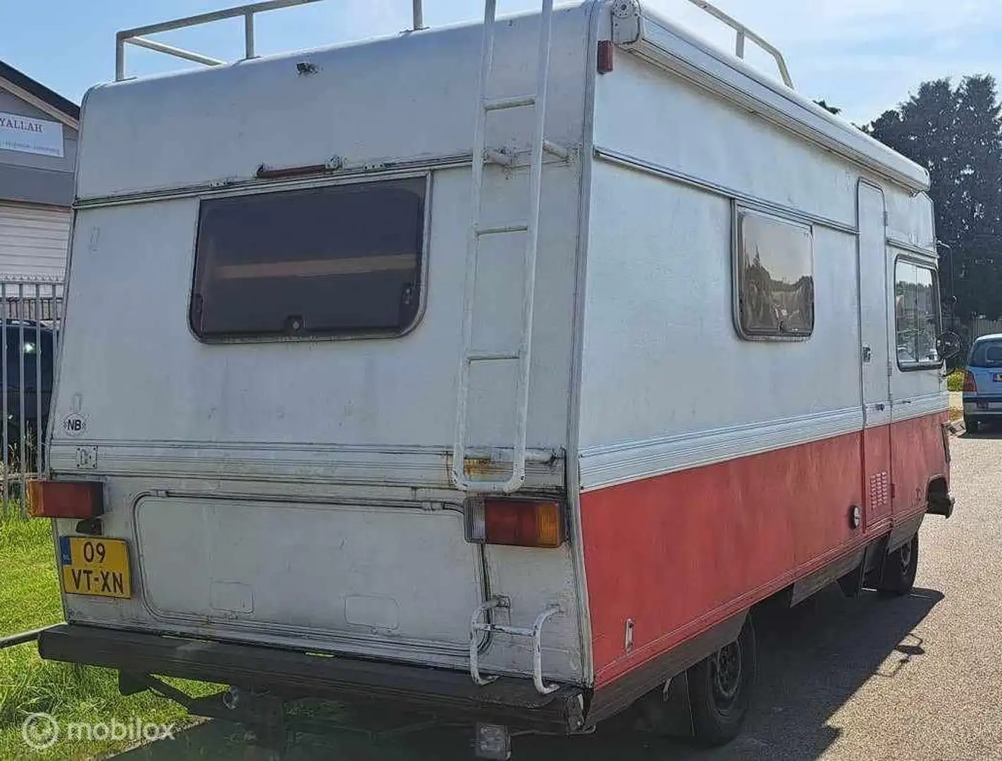 Mercedes-Benz Sonstige 601 408 D28 motor en bak goed rijd goed. - 2