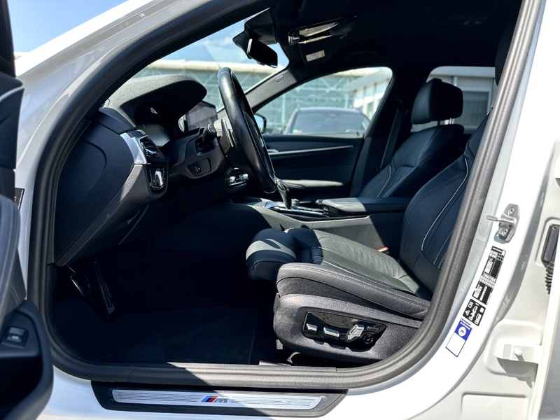 BMW 540 d xDrive Touring M Sportpaket Head-Up HiFi — photo 12