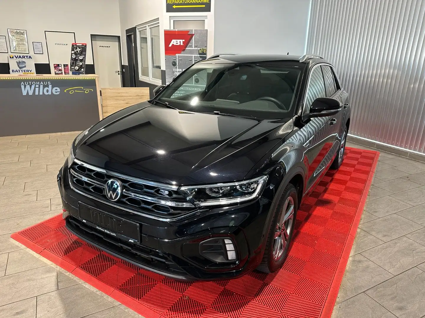 Volkswagen T-Roc R-Line ACC LED AHK Digital Schwarz - 1