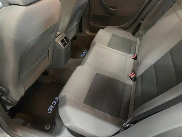 Volkswagen Golf view 18