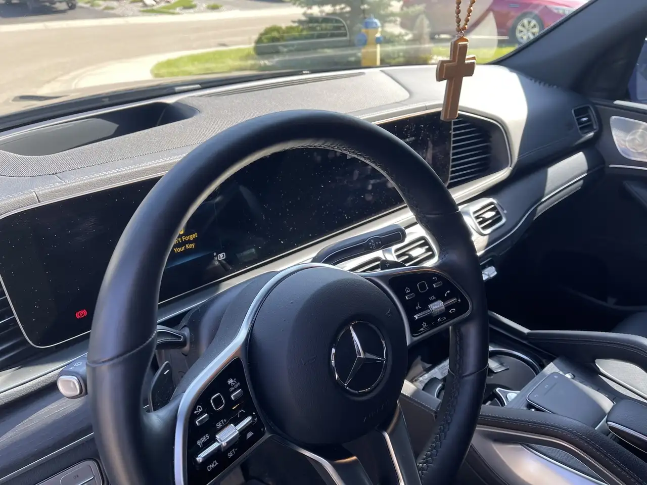 Mercedes-Benz GLE снимка Mercedes-Benz GLE