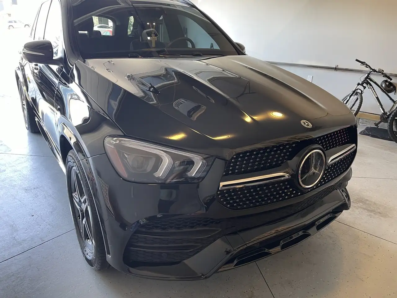 Mercedes-Benz GLE снимка Mercedes-Benz GLE