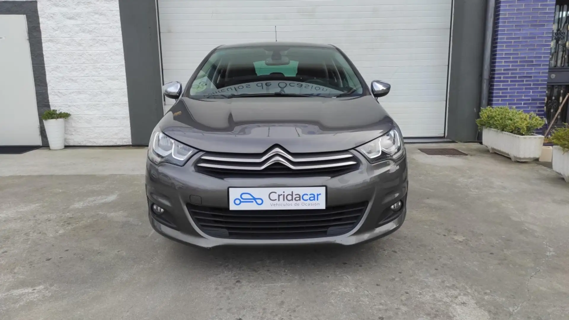 Citroen C4 1.6e-HDi S&S Collection 115 Grau - 2