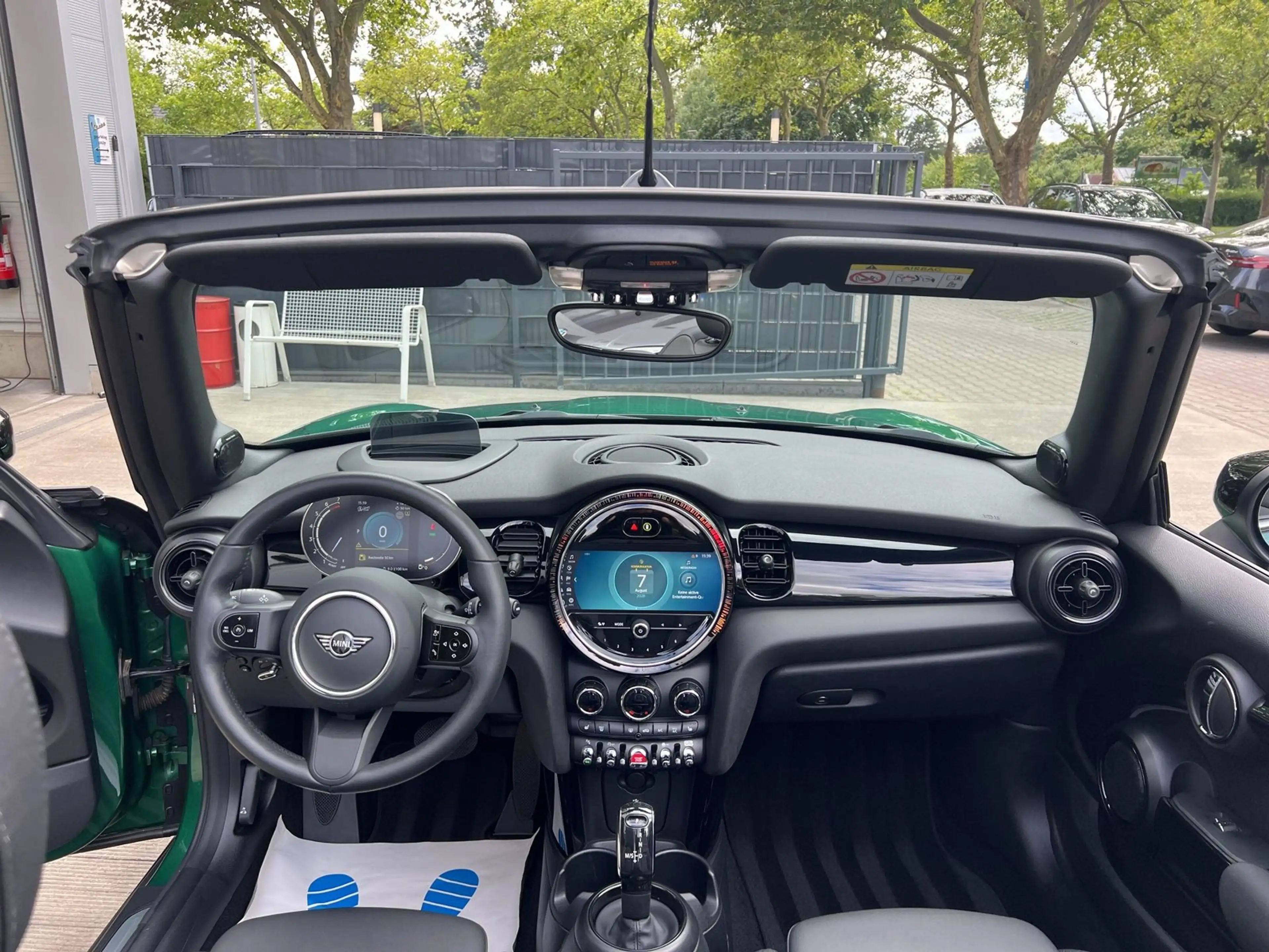 MINI Cooper Cabrio Cooper Head-Up HK HiFi DAB LED RFK Navi Shz PDC — photo 10