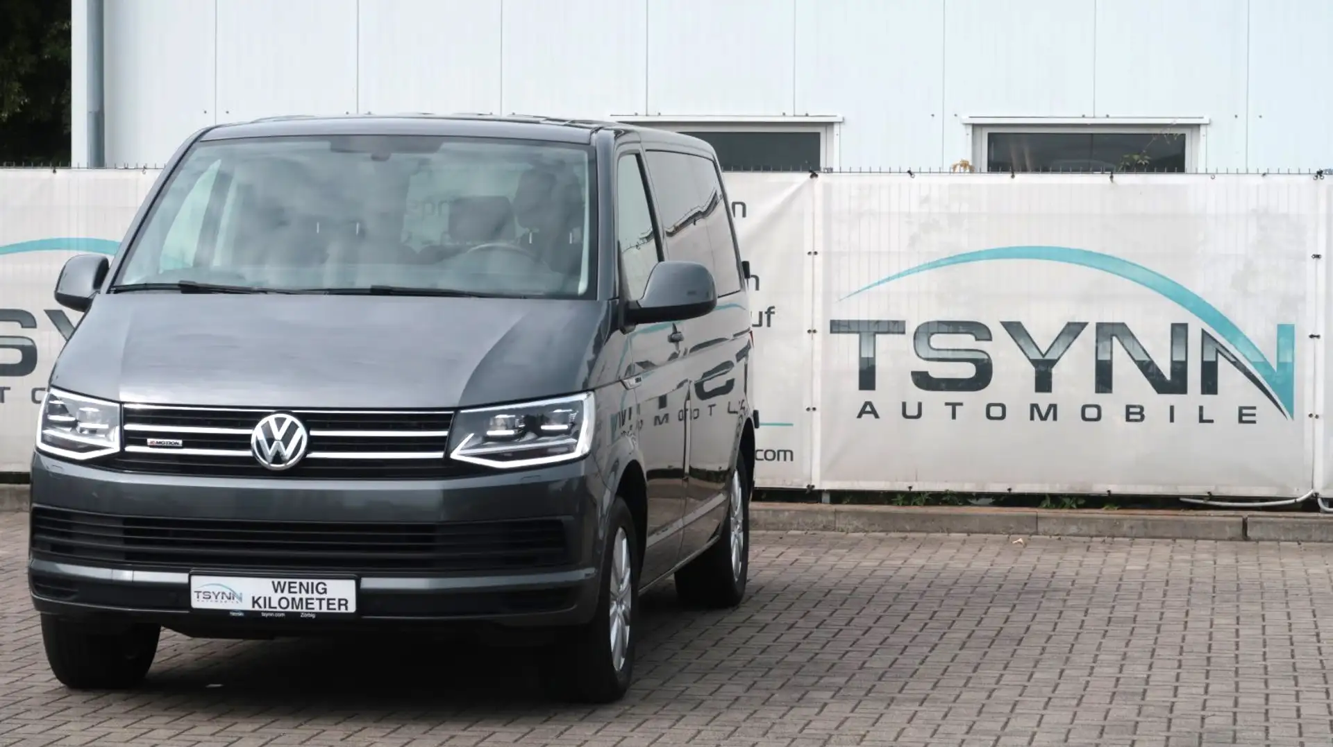 Volkswagen T6 Caravelle T6 Caravelle 4Motion Comfortline Gris - 1
