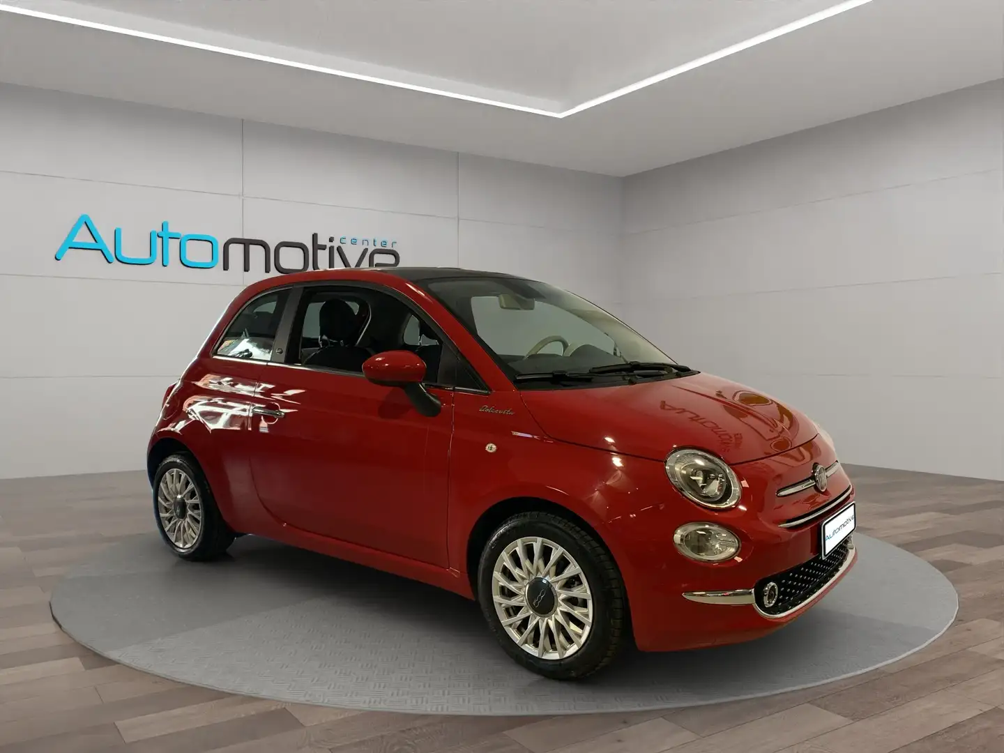 Fiat 500 1.0 hybrid Dolcevita 70cv Rojo - 2