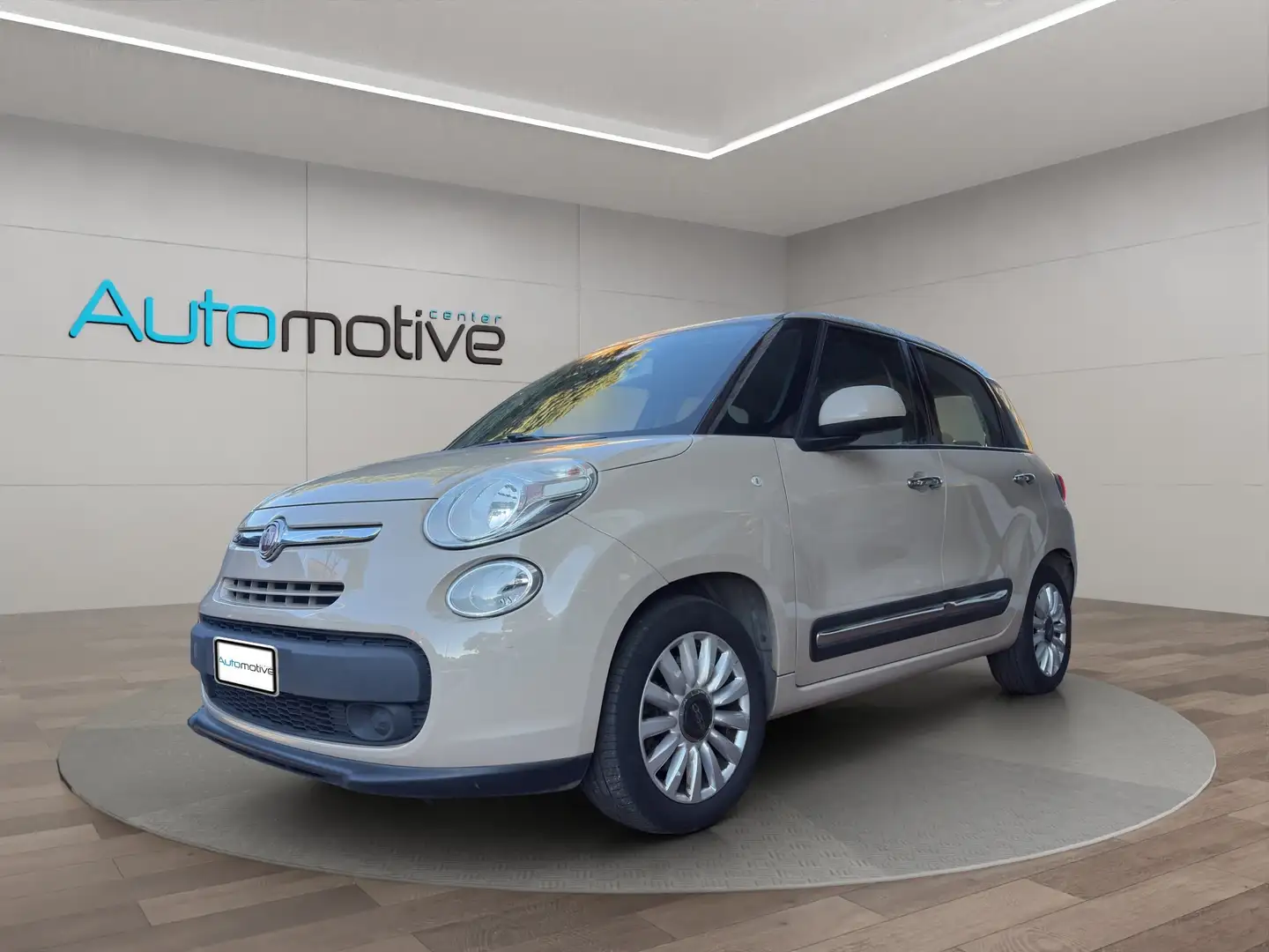 Fiat 500L 2012 1.6 mjt Lounge 120cv E6 Beige - 1