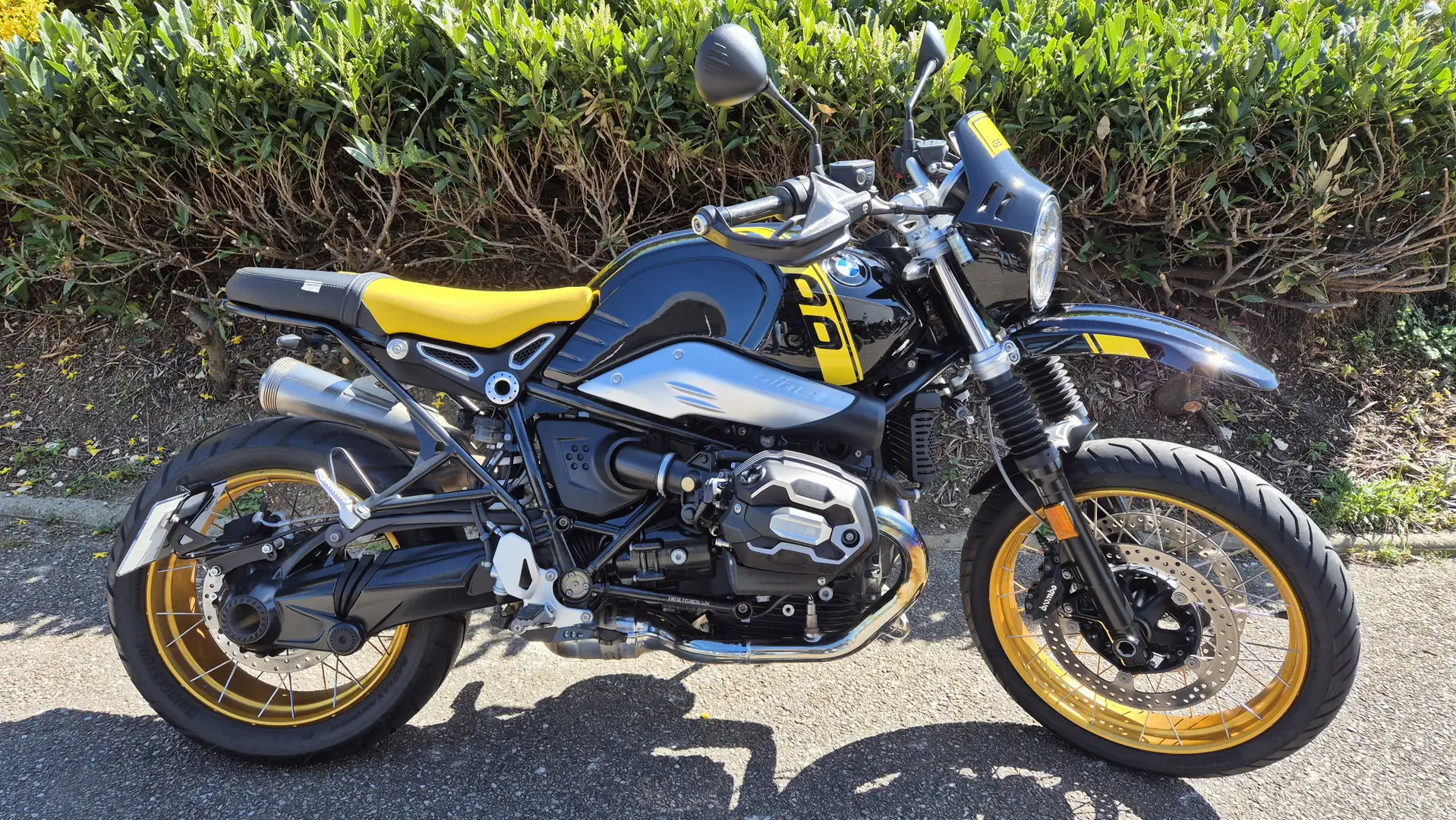 BMW R nineT Fekete - 2