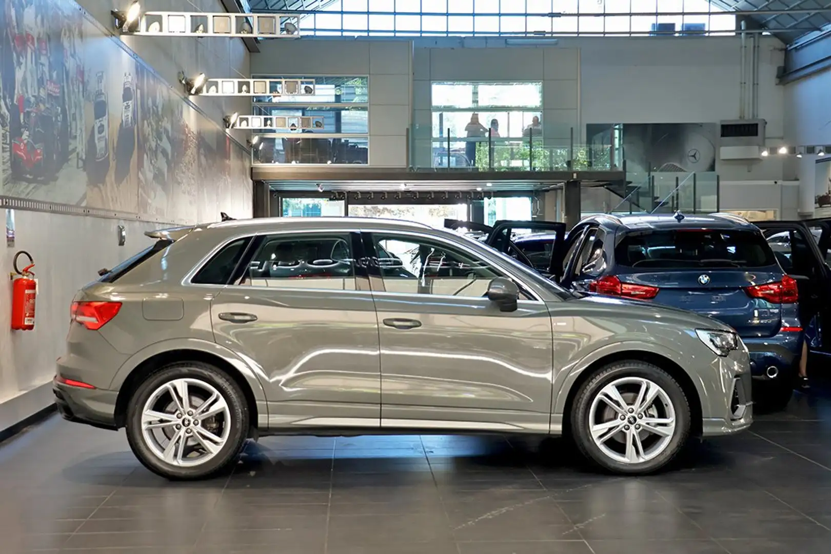 Audi Q3 35 TDI S-Tronic S-Line -TELECAMERA/BAULE ELETTRICO Grigio - 2