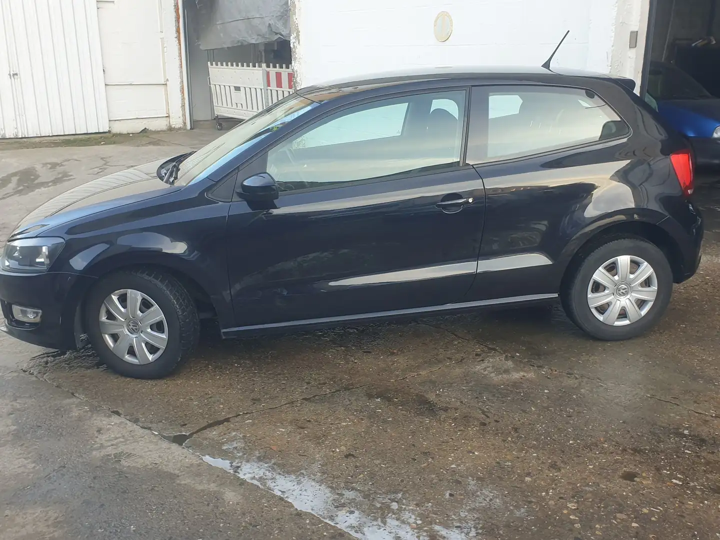 Volkswagen Polo 1.2i Black Edition Zwart - 2