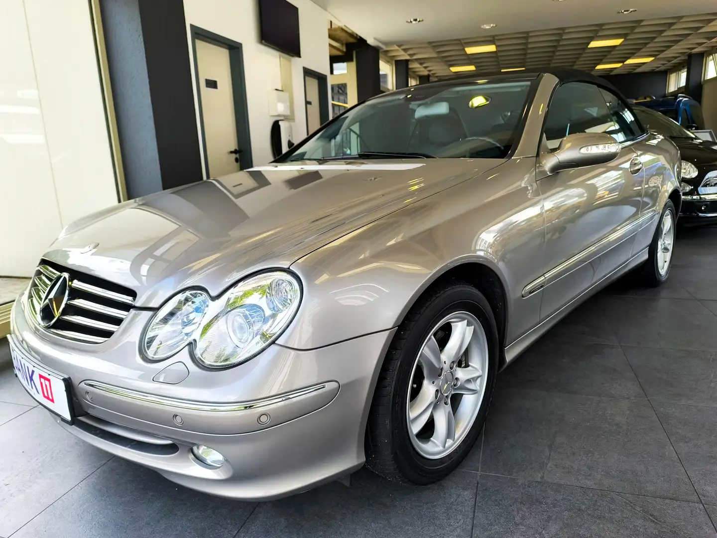 Mercedes-Benz CLK 240 CLK 240 Cabrio.Org.23.200 Kilom.-Leder-Navi.-Top Grau - 1