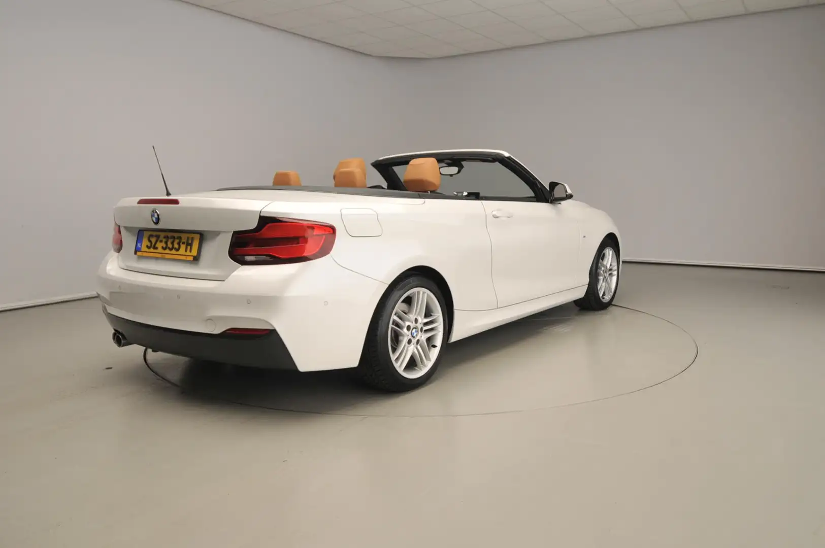 BMW 220 2 Serie Cabrio 220i Automaat / Sportpakket / Leder Blanc - 2