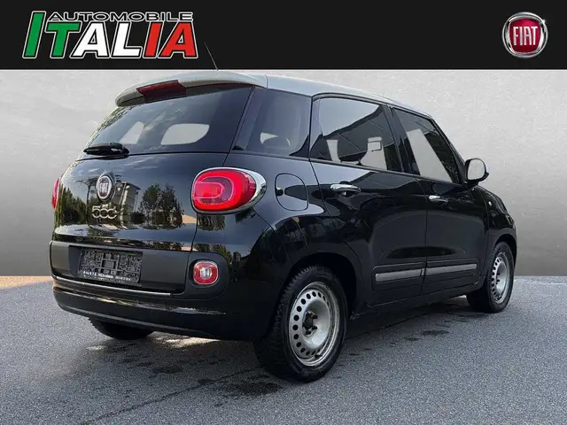 Fiat 500l view 2
