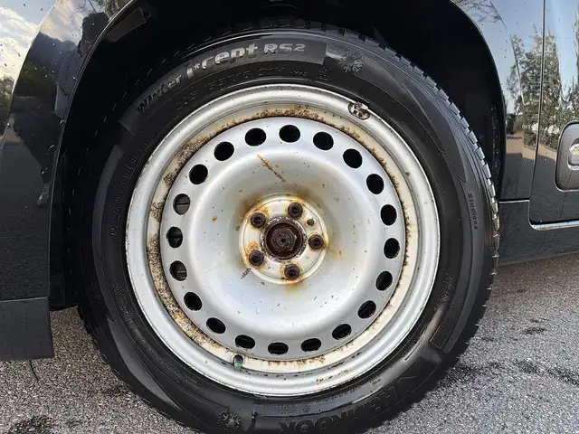 Fiat 500l view 9