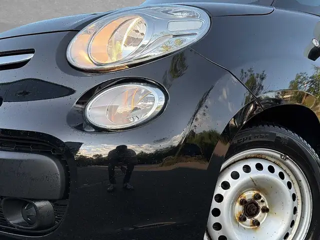Fiat 500l view 13