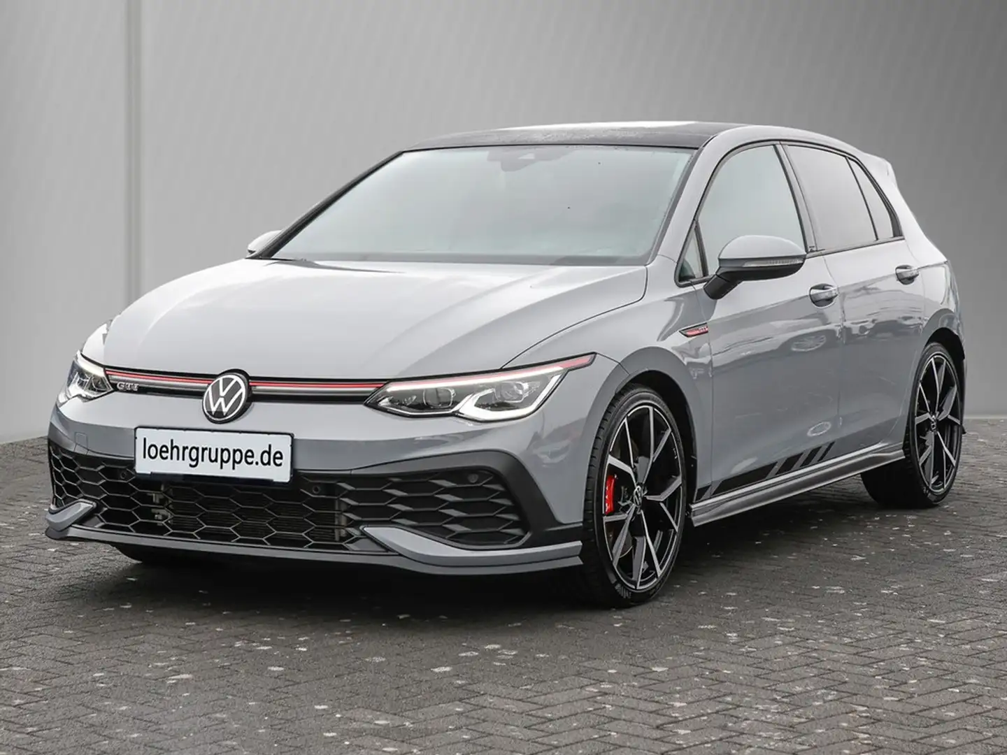 Volkswagen Golf GTI 2.0 TSI DSG Clubsport Navi/Pano/IQLight Grau - 2