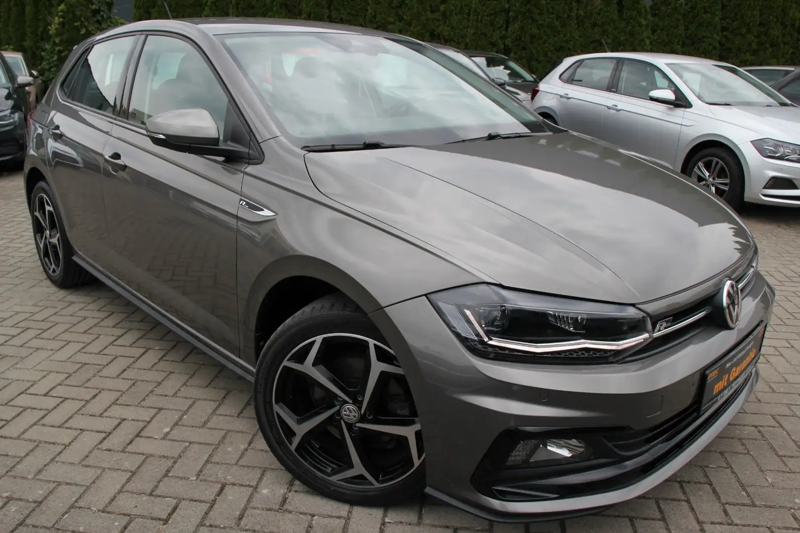 Volkswagen Polo VI R-Line DSG Klima/Kamera/Navi/ACC/Virtual Grau - 1