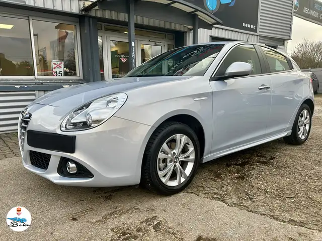 Alfa Romeo Giulietta 1.4 TJet 120 ch S\u0026amp;S Distinctive