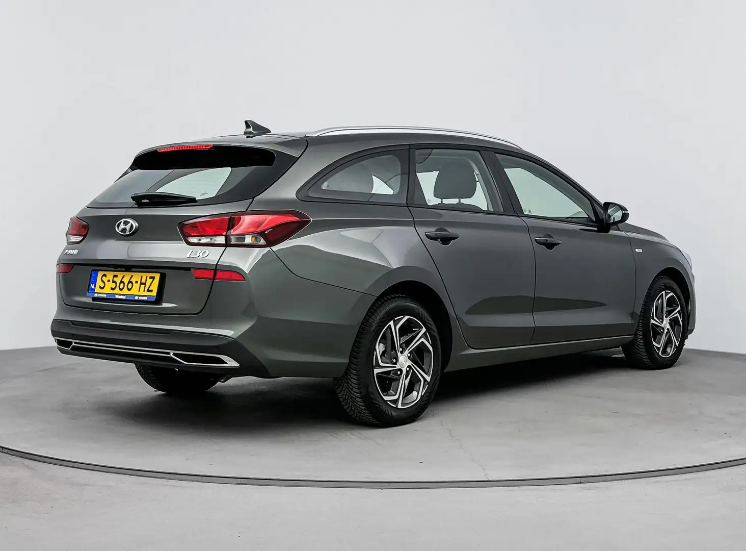 Hyundai i30 Wagon 1.0 T-GDi MHEV Comfort Smart | Navi & Carpla Grijs - 2