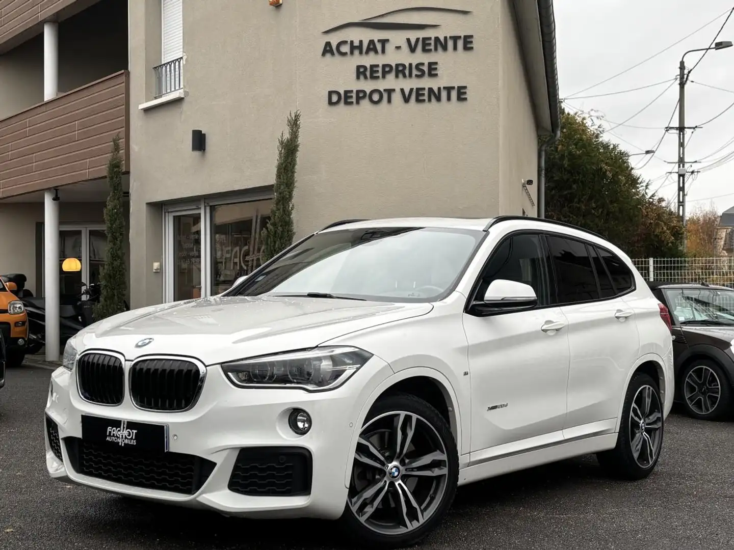 BMW X1 xDrive 20d - BVA  F48 M Sport PHASE 1 Blanc - 1