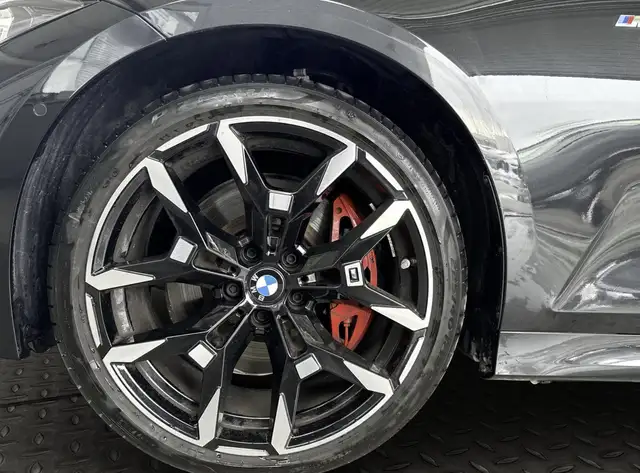 BMW M view 5