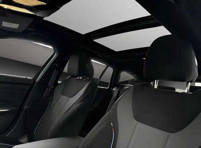 BMW M view 14