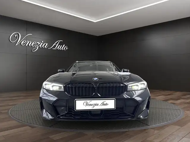 BMW M view 2