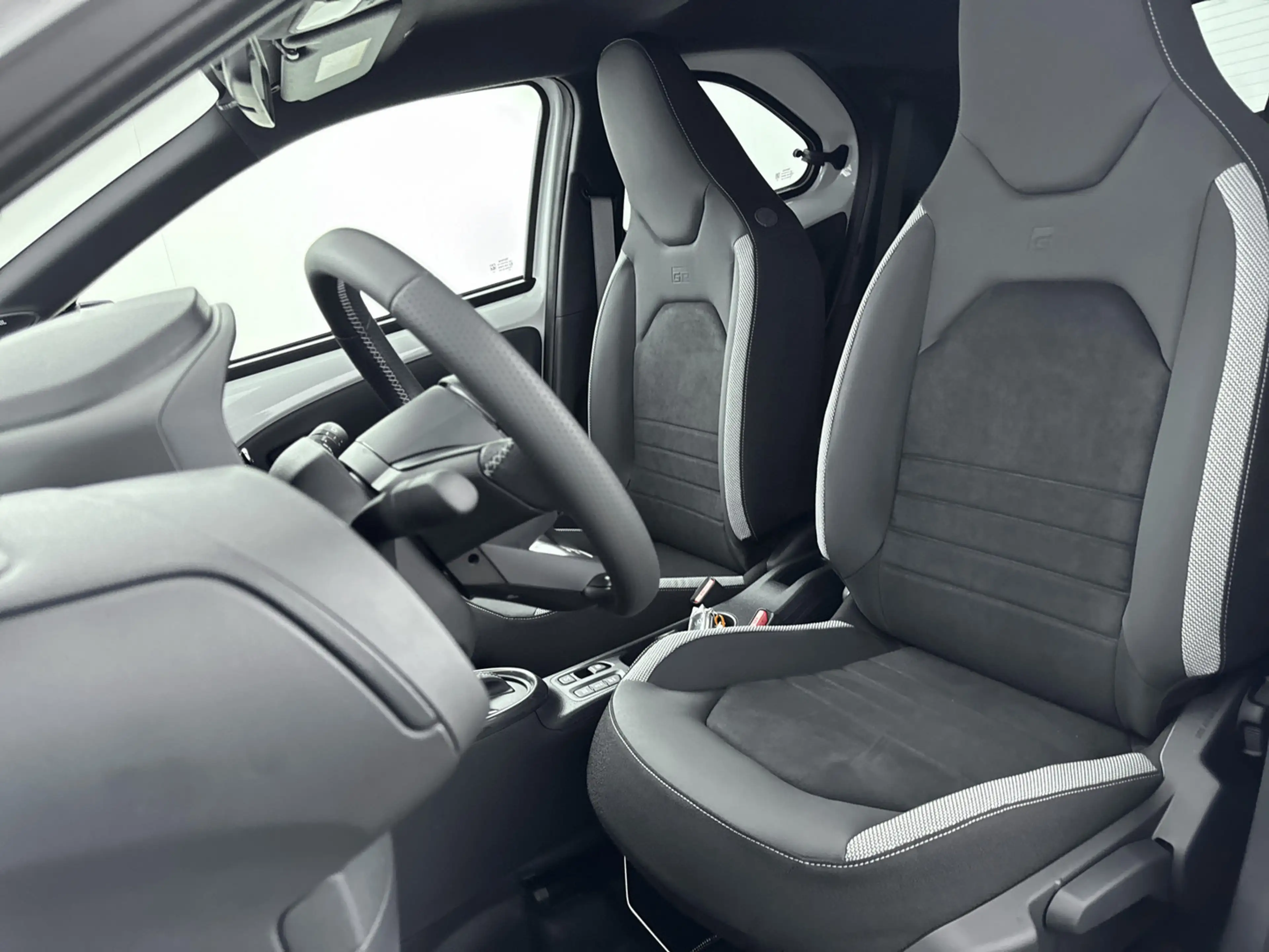 Toyota Aygo X Hybrid 115 GR Sport | NIEUWE AUTO | PRIJS INCLUSIE — photo 14
