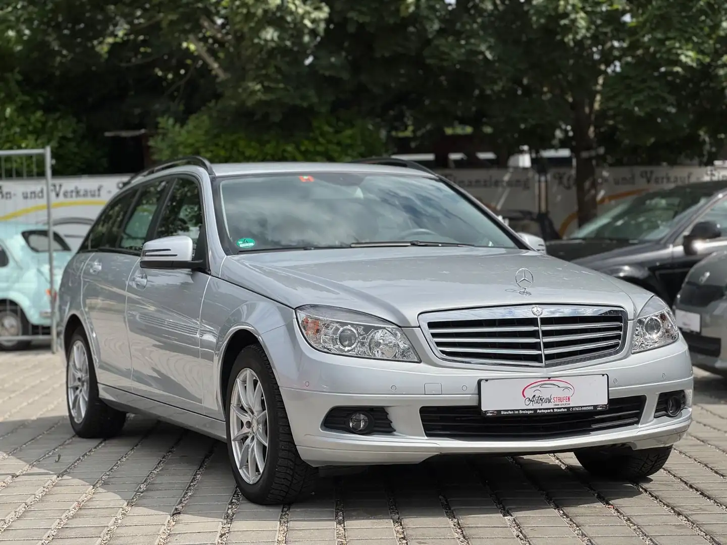 Mercedes-Benz C 180 C -Klasse T-Modell C 180 T Kompressor Plateado - 1
