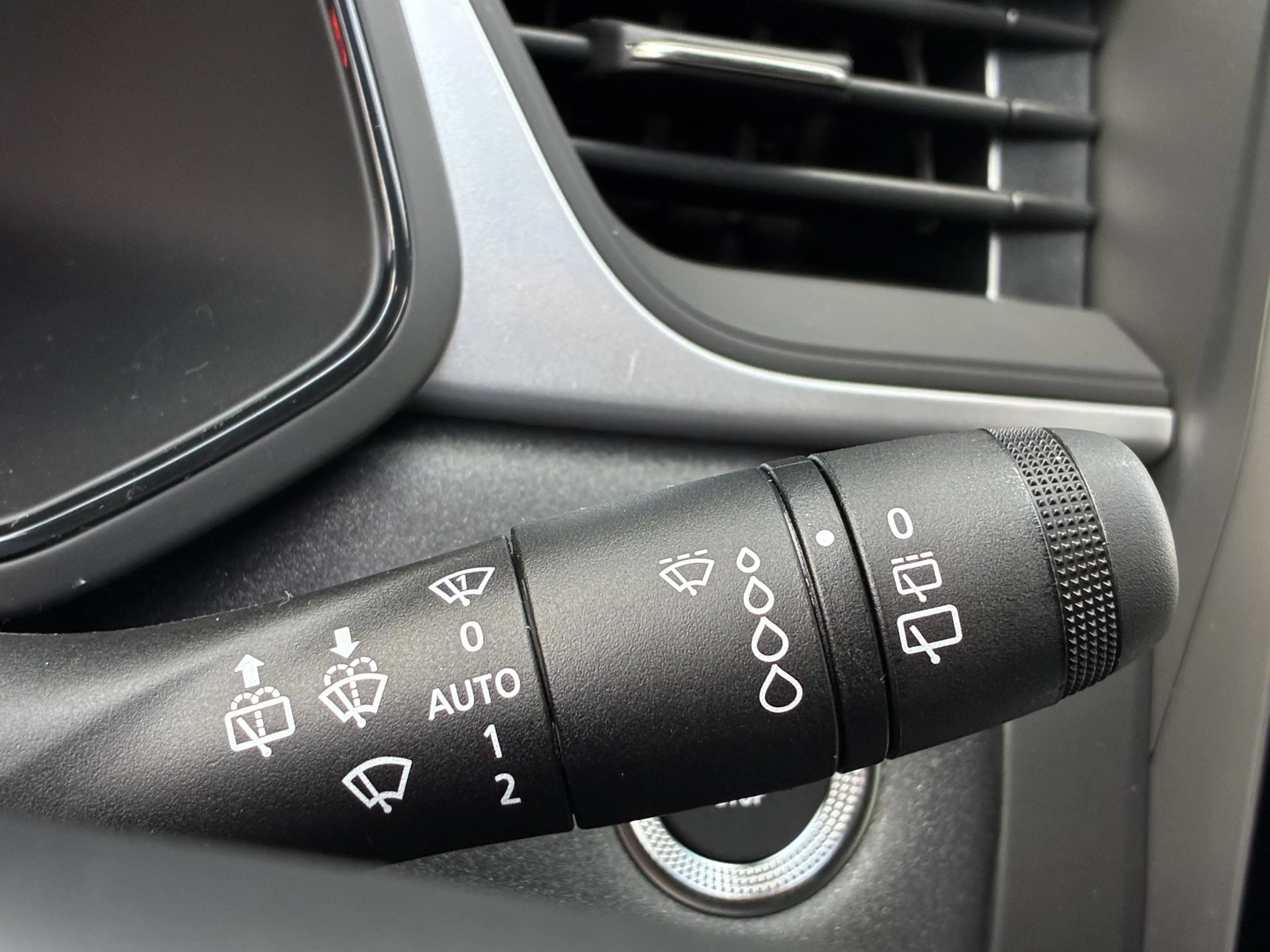 Mitsubishi Grandis 1.8 HEV Intense NIEUW UIT VOORRAAD LEVERBAAR | App — photo 23