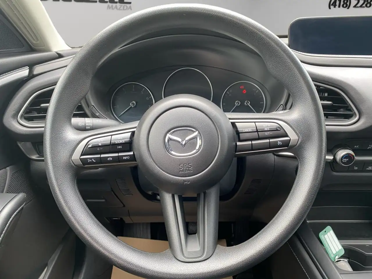 Mazda CX-30 снимка Mazda CX-30
